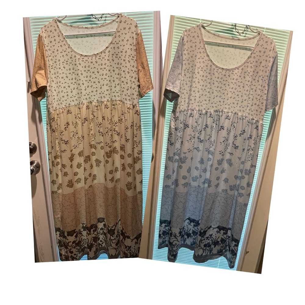Two Sheath Midi Dresses with Crew Neck and Short Sleeves